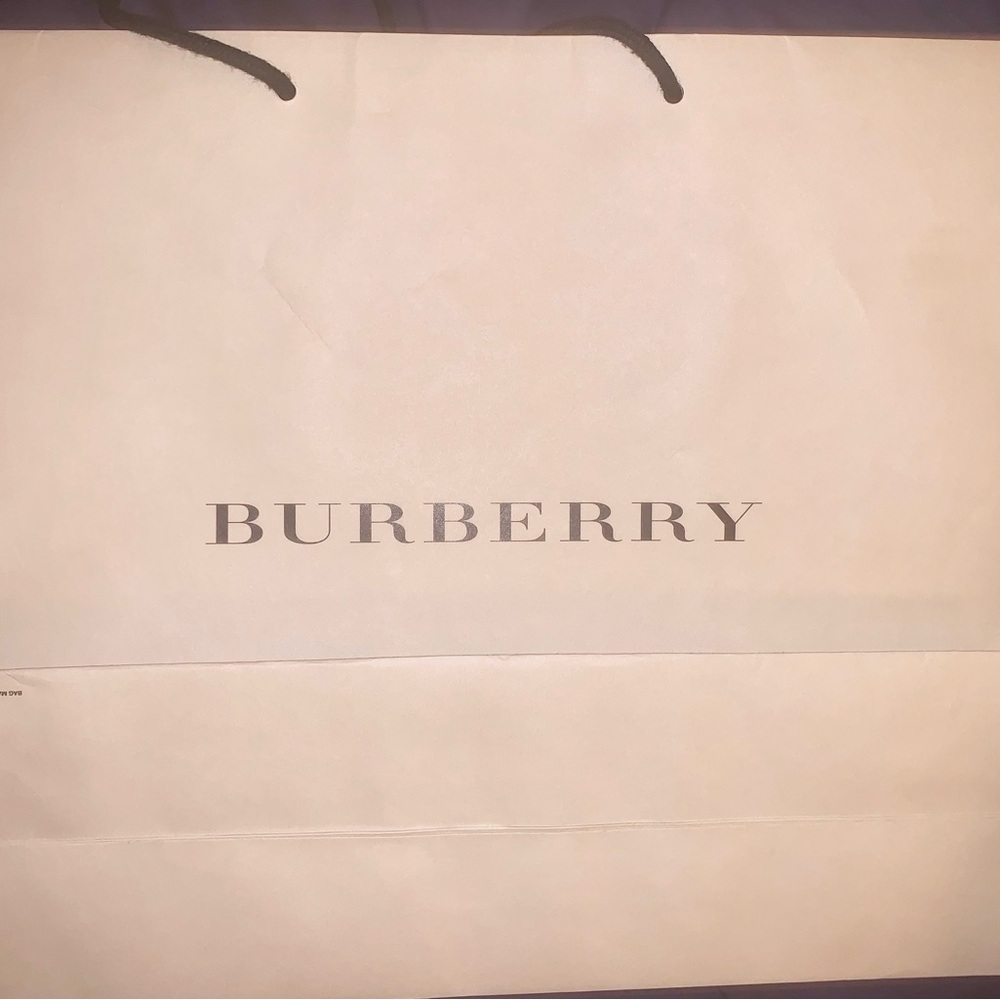 Burberry paper bag